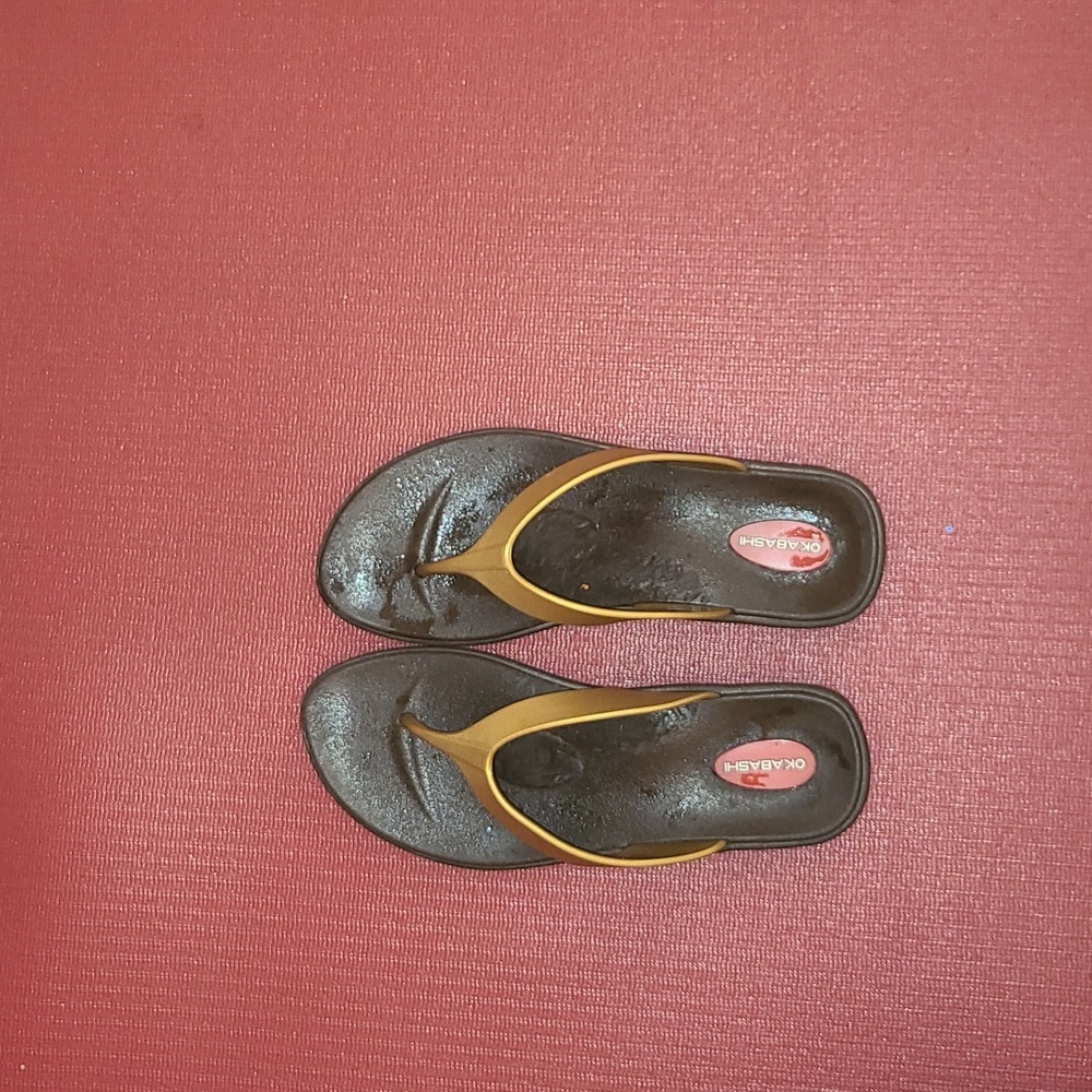 Okabashi Women's Gold and Brown Sandals-Measurements=photos